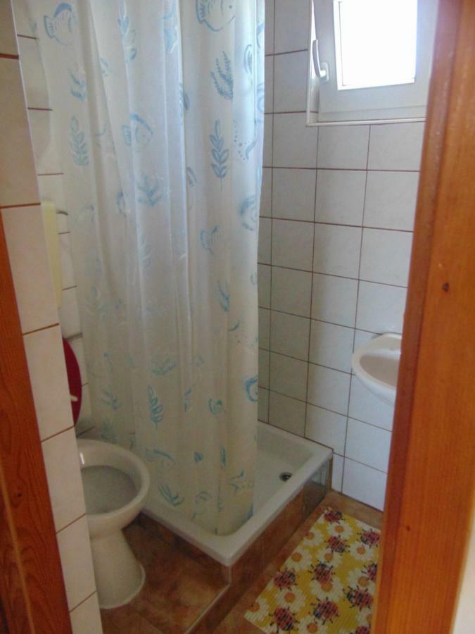 Apartman Ivana Vir Eksteriør billede